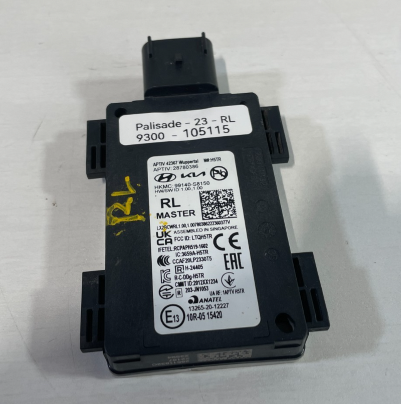 Load image into Gallery viewer, 2021 - 2024 HYUNDAI PALISADE REAR LEFT BLIND SPOT RADAR MODULE SENSOR # 105115