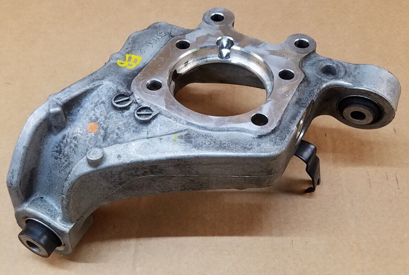 Load image into Gallery viewer, ⭐⭐ OEM 2019-2021 INFINITI QX50 RWD REAR LEFT DRIVER SIDE SPINDLE KNUCKLE ARM ⭐⭐