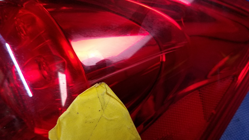 Load image into Gallery viewer, 07-13 INFINITI G25 G35 G37 Q40 SEDAN RIGHT SIDE TAIL LIGHT QUARTER PANEL # 70984