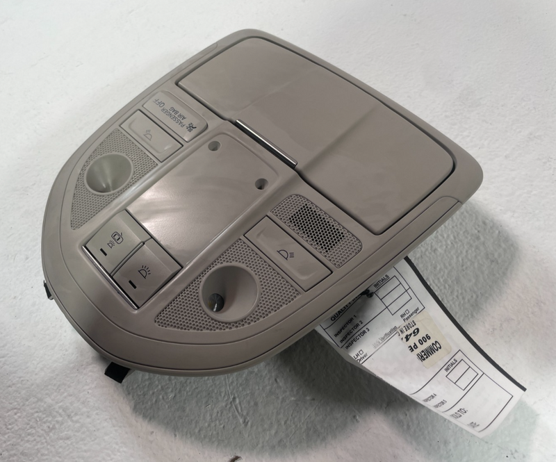 Load image into Gallery viewer, 2019-2023 GENESIS G70 ROOF OVERHEAD CONSOLE DOME LIGHT LAMP W/ SWITCH # 105329