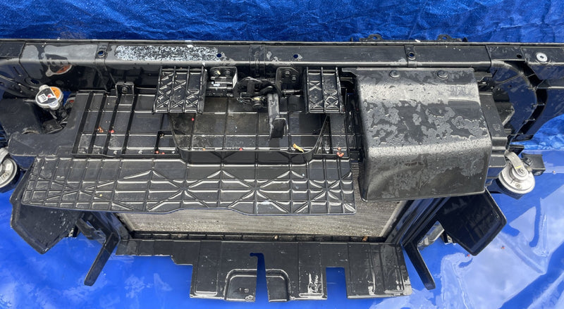 Load image into Gallery viewer, HYUNDAI PALISADE RADIATOR CORE SUPPORT W/COOLING ASSEMBLY 3.8L 23-25 # ML1-RS618