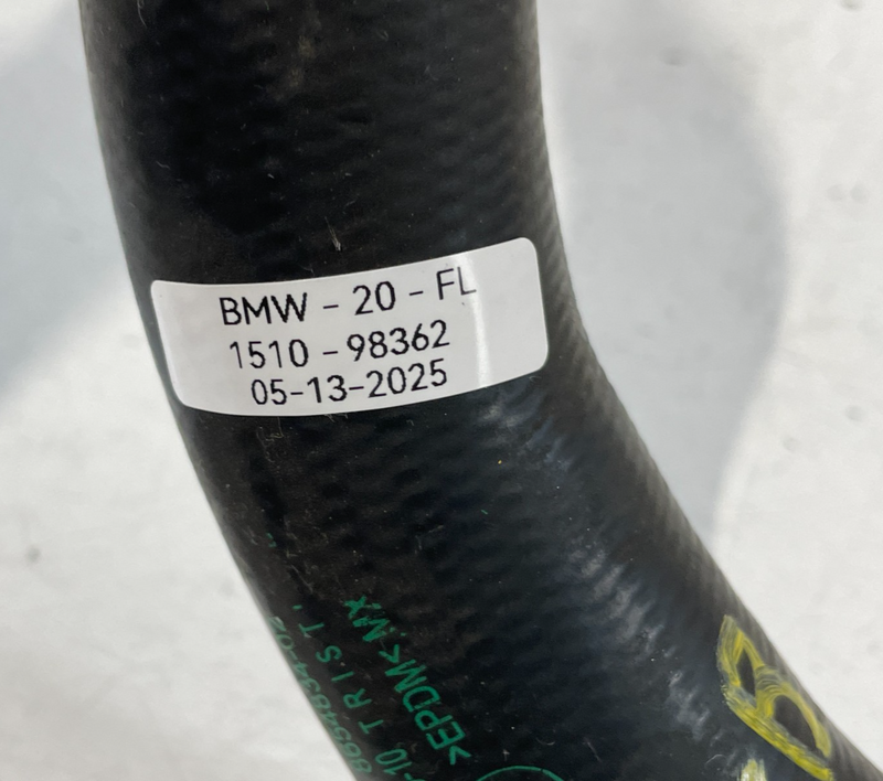 Load image into Gallery viewer, 2019-2025 BMW G20 330i 330e ENGINE UPPER RADIATOR COOLANT HOSE TUBE 2.0L # 98362