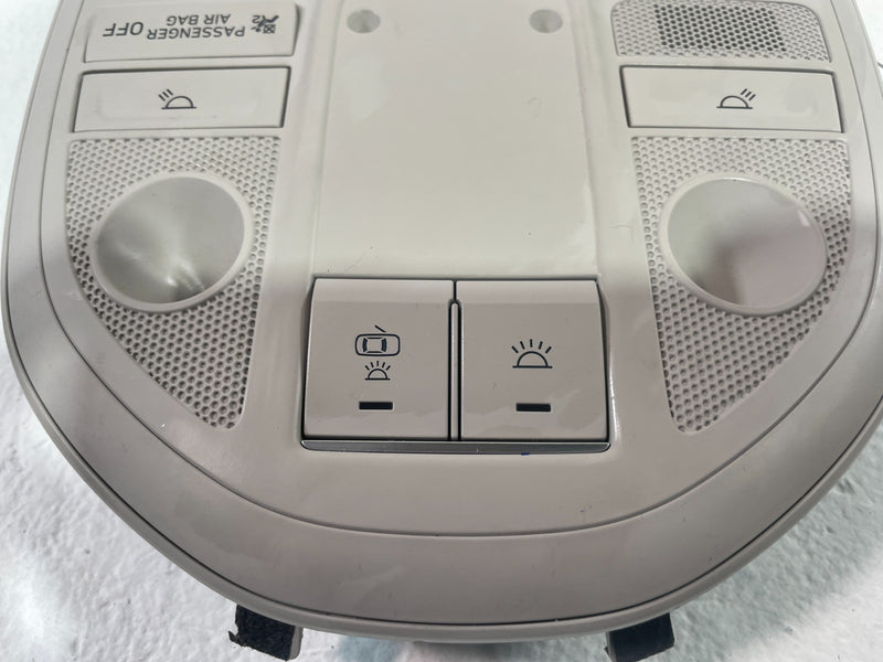 Load image into Gallery viewer, 2019-2023 GENESIS G70 ROOF OVERHEAD CONSOLE DOME LIGHT LAMP W/ SWITCH # 105329