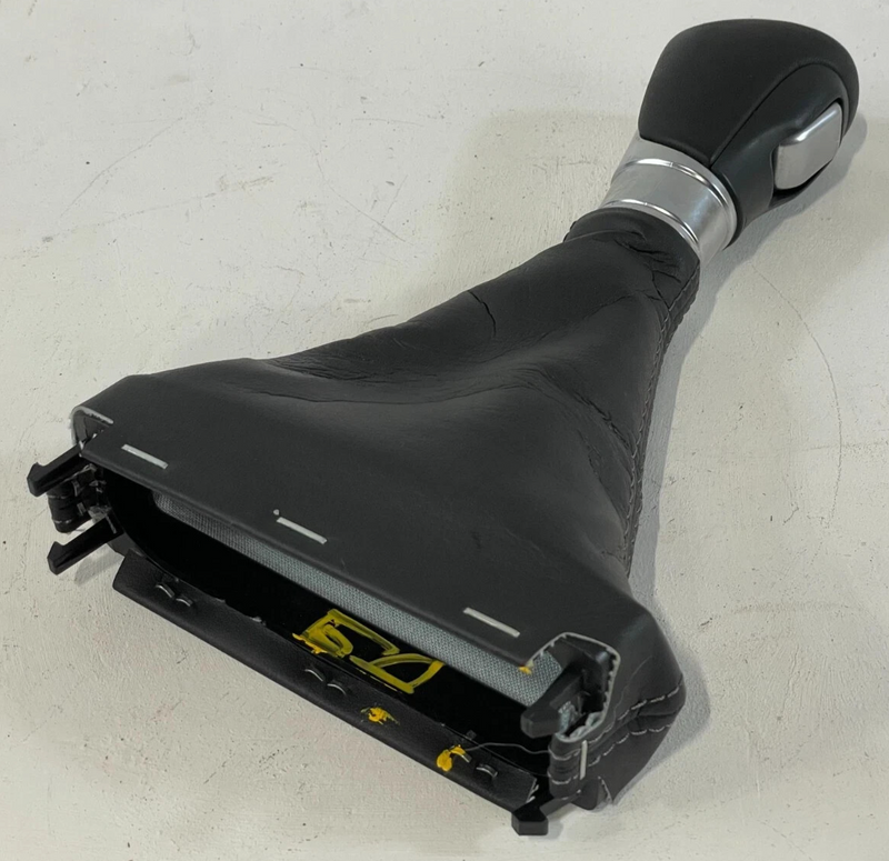 Load image into Gallery viewer, 2022-2025 HONDA CIVIC AUTOMATIC TRANSMISSION GEAR SHIFTER SELECTOR LEVER #83907