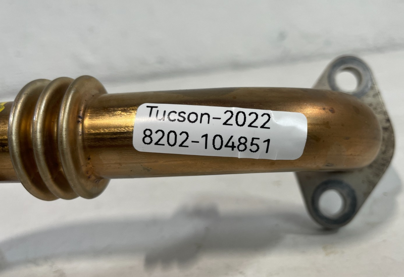 Load image into Gallery viewer, 2020-2025 HYUNDAI SANTA FE TUCSON ENGINE EGR PIPE TUBE HOSE LINE 2.5L # 104851