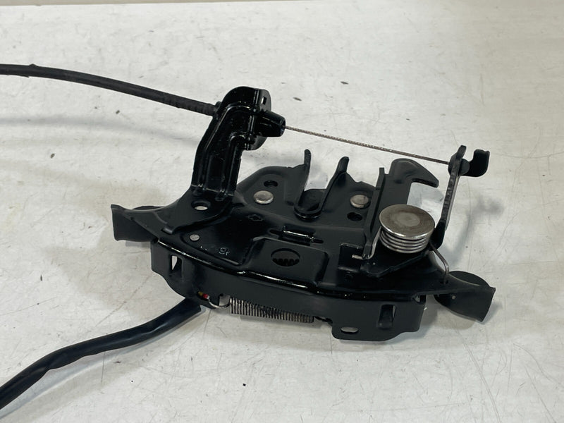 Load image into Gallery viewer, 13-20 INFINITI JX35 QX60 HOOD BONNET LATCH LOCK ACTUATOR W/ SAFETY CATCH # 93576