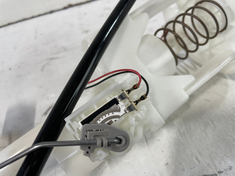 Load image into Gallery viewer, 2019-2025 ACURA RDX SECONDARY FUEL GAS TANK PUMP SENDING LEVEL UNIT # 101236
