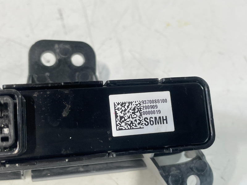 Load image into Gallery viewer, 20-22 HYUNDAI PALISADE DASH RHEOSTAT DIMMER & TRUNK & TRACTION SWITCH # 103572