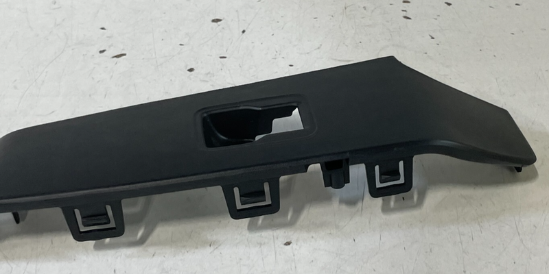 Load image into Gallery viewer, 22-25 HONDA CIVIC REAR LEFT DRIVER SIDE POWER DOOR WINDOW SWITCH BEZEL # 99078