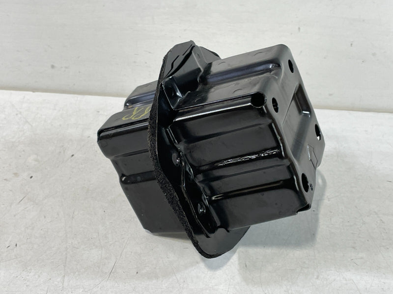 Load image into Gallery viewer, 15-17 TOYOTA CAMRY REAR LH OR RH SIDE DOOR PANEL REINFORCE SUB ASSEMBLY # 95171