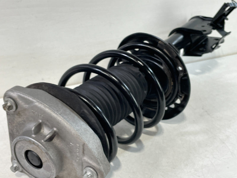 Load image into Gallery viewer, 2017-2019 INFINITI QX30 FWD FRONT LEFT SIDE SHOCK STRUT SPRING ABSORBER # 95341
