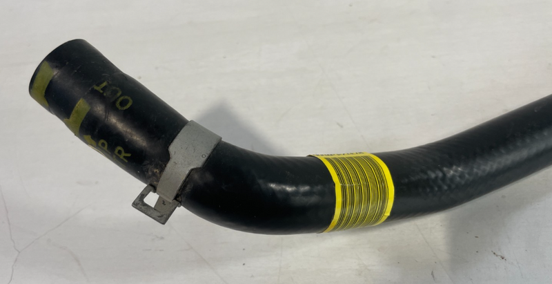 Load image into Gallery viewer, 22-24 HYUNDAI TUCSON SANTA CRUZ HVAC A/C HEATER OUTLET WATER HOSE 2.5L # 105059