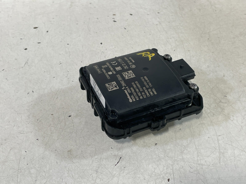 Load image into Gallery viewer, 2019 - 2021 INFINITI QX50 REAR LH OR RH BLIND SPOT RADAR WARNING SENSOR # 98799