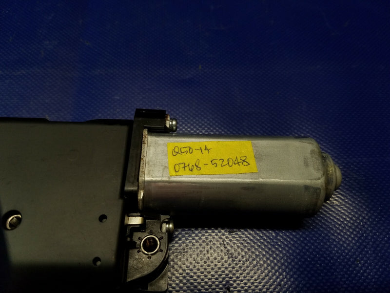 Load image into Gallery viewer, 2014 - 2020 INFINITI Q50 SUNROOF SUN ROOF MOON ROOF MOTOR 91295-4GA1A # 52048