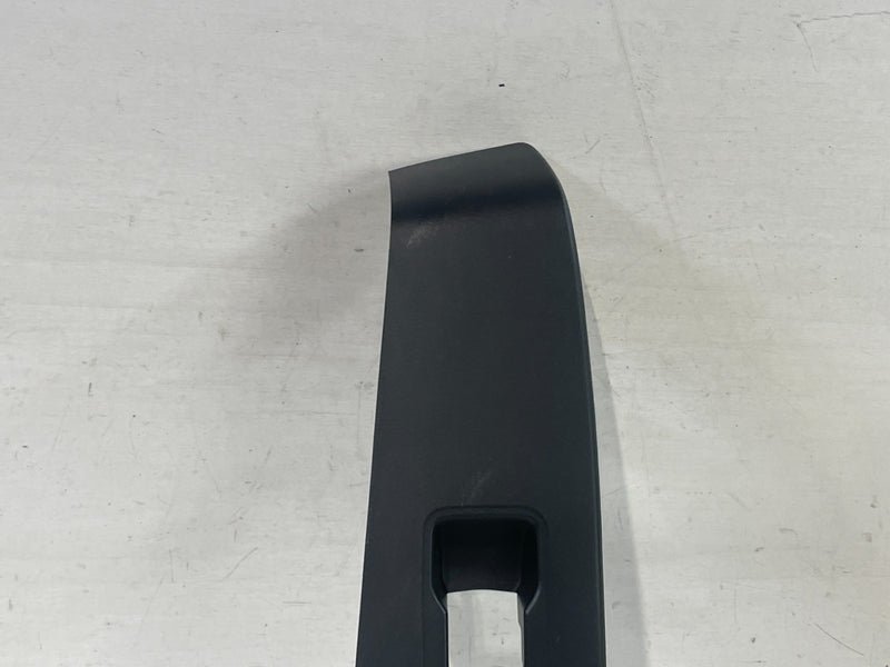 Load image into Gallery viewer, 2022 - 2025 HONDA CIVIC REAR RIGHT SIDE POWER DOOR WINDOW SWITCH BEZEL # 99873