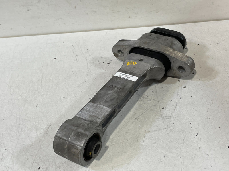 Load image into Gallery viewer, 19-25 HYUNDAI SANTA FE PALISADE ENGINE MOTOR MOUNT TORQUE ARM ROLL ROD # 100251