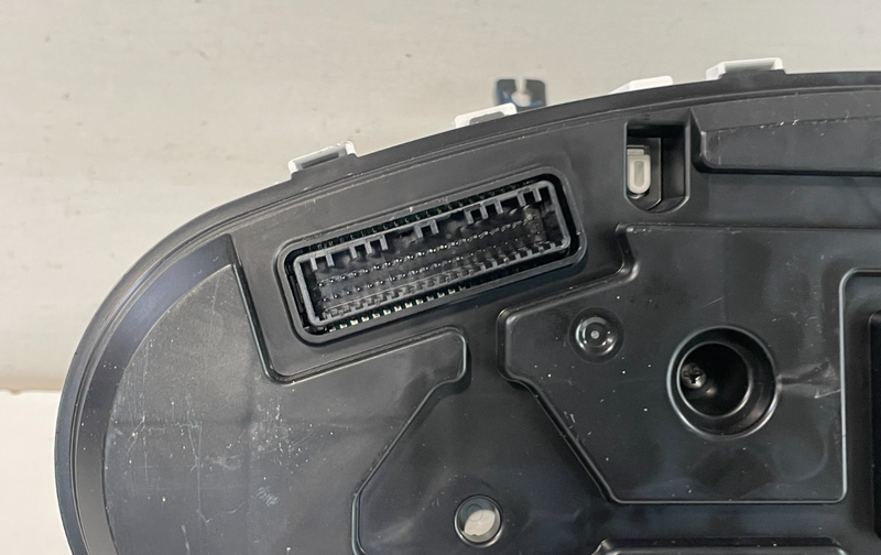 Load image into Gallery viewer, 21-23 HYUNDAI SANTA FE INSTRUMENT CLUSTER GAUGE SPEEDOMETER 44K MILES # 104035