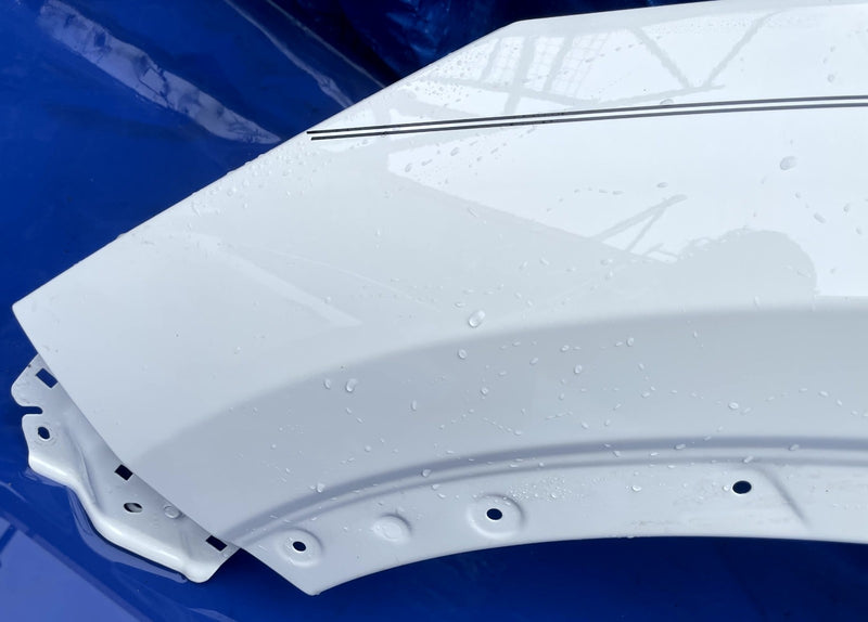 Load image into Gallery viewer, NISSAN ROGUE FRONT LEFT DRIVER SIDE FENDER ASSEMBLY WHITE (QAK) 21-25 # 106877