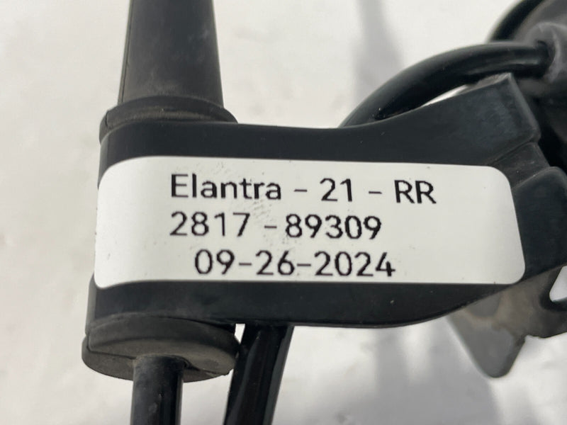 Load image into Gallery viewer, 2021 - 2025 HYUNDAI ELANTRA REAR RIGHT PASSENGER ABS WHEEL SPEED SENSOR # 89309