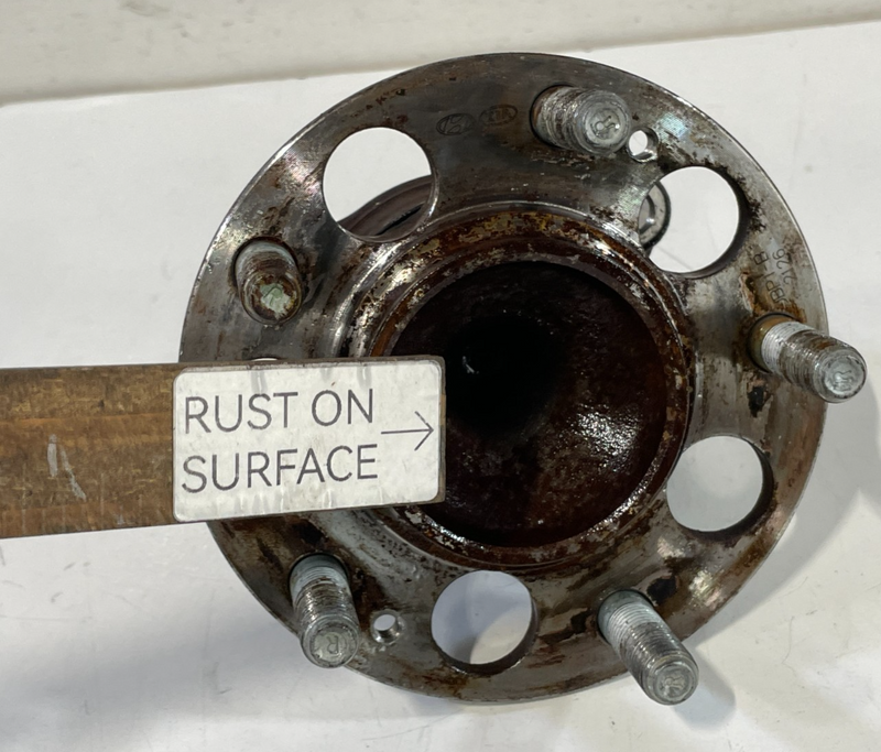 Load image into Gallery viewer, 2020 - 2025 HYUNDAI ELANTRA VENUE REAR LEFT OR RIGHT WHEEL BEARING HUB # 101822