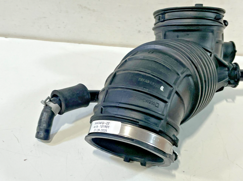 Load image into Gallery viewer, 20-25 HYUNDAI SANTA FE SONATA ENGINE AIR CLEANER INTAKE HOSE PIPE 2.5L # 101901