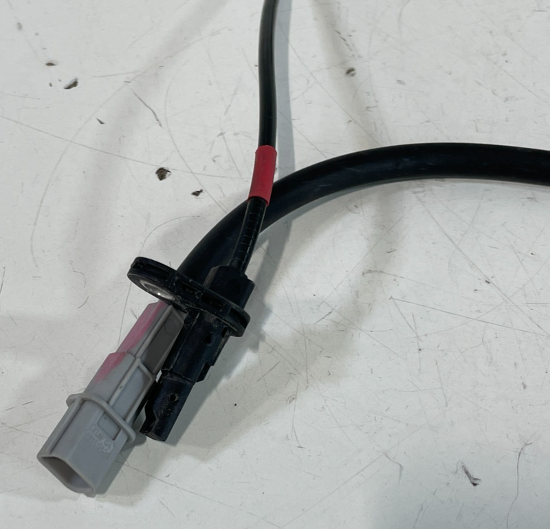 Load image into Gallery viewer, 2019-2020 HYUNDAI SANTA FE FRONT RIGHT SIDE ABS WHEEL SPEED SENSOR WIRE # 102893