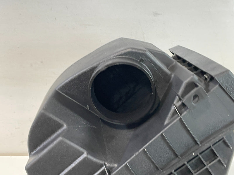 Load image into Gallery viewer, 2020-2025 HYUNDAI PALISADE ENGINE AIR INTAKE CLEANER HOUSING BOX 3.8L # 102291
