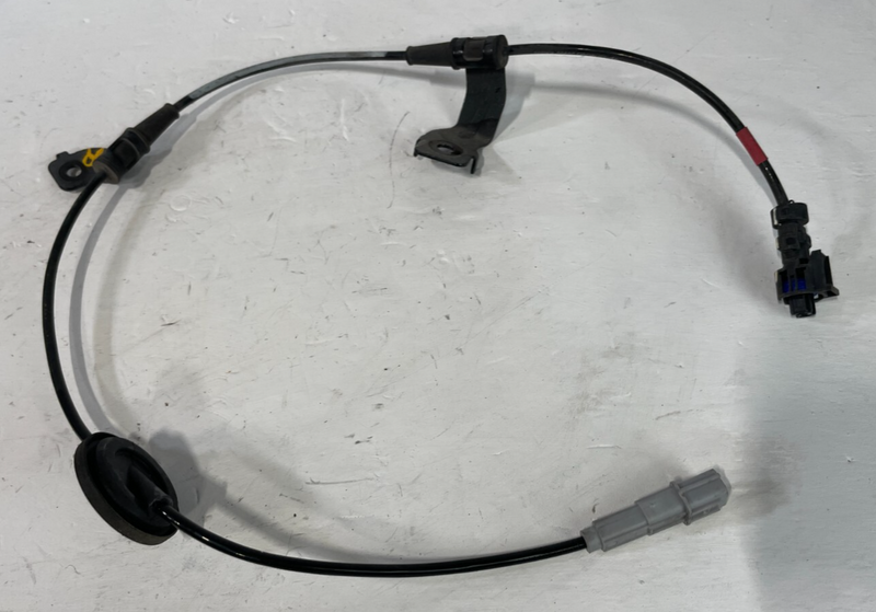 Load image into Gallery viewer, 2021 - 2025 HYUNDAI ELANTRA REAR RIGHT PASSENGER ABS WHEEL SPEED SENSOR # 89309