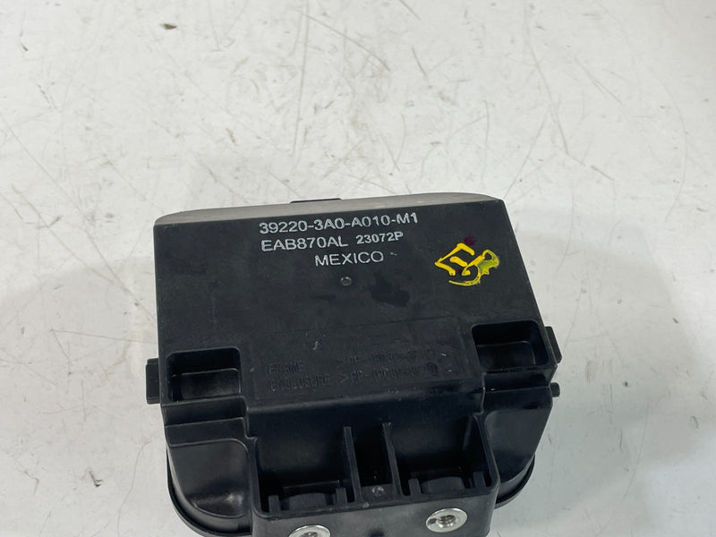Load image into Gallery viewer, 23-25 HONDA CR-V CENTER DASH DASHBOARD AUDIO SOUND SPEAKER 39220-3A0-A01 102567