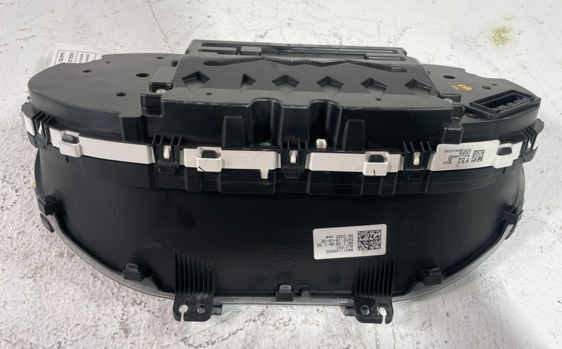 Load image into Gallery viewer, 19-21 GENESIS G70 SPEEDOMETER INSTRUMENT CLUSTER MPH 71K MILES 2.0L # 105359