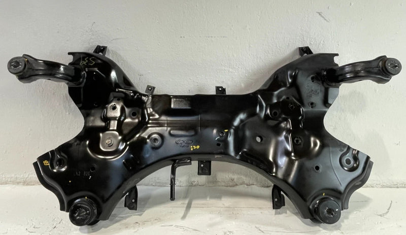 Load image into Gallery viewer, 20-25 HYUNDAI PALISADE FWD FRONT SUSPENSION SUBFRAME CROSSMEMBER CRADLE # 103651