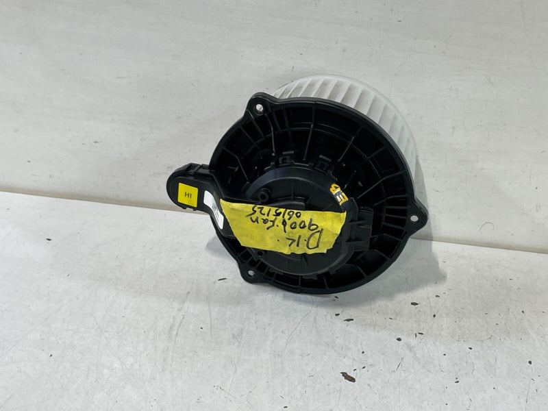 Load image into Gallery viewer, 2018 - 2023 KIA STINGER K900 AC A/C HEATER BLOWER W/ FAN MOTOR # 99701