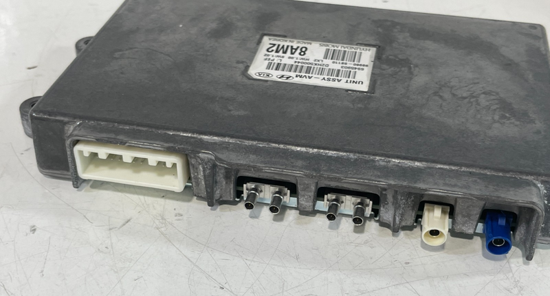 Load image into Gallery viewer, 2020-2022 HYUNDAI DRIVER ASSIST SURROUND VIEW CAMERA CONTROL MODULE # 103063
