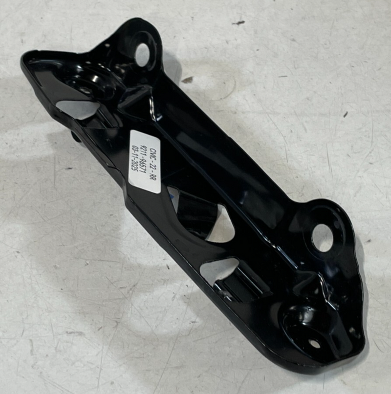 Load image into Gallery viewer, 2022 - 2025 HONDA CIVIC REAR RIGHT PASSENGER SIDE BUMPER SUPPORT BRACKET # 96571