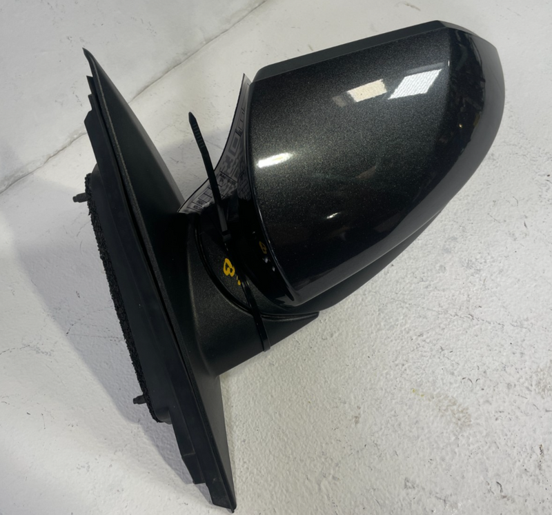 Load image into Gallery viewer, 21-23 HYUNDAI ELANTRA FRONT LEFT VIEW DOOR MIRROR W/HEATED GRAY (T2G) #105397
