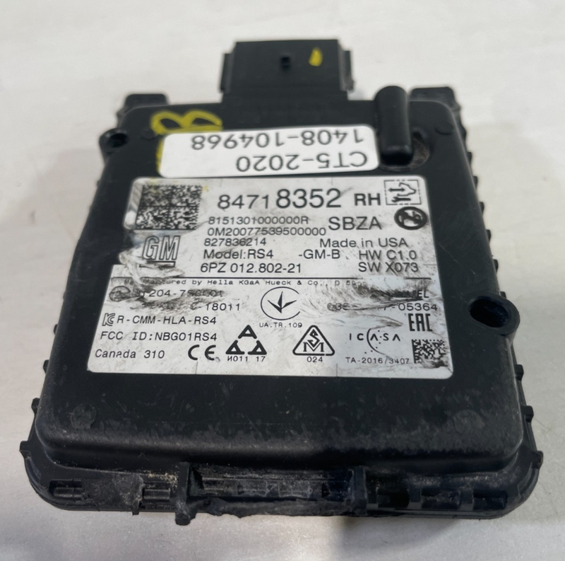 Load image into Gallery viewer, 2020-2024 CADILLAC CT5 REAR RIGHT SIDE BLIND SPOT RADAR CONTROL MODULE #104968