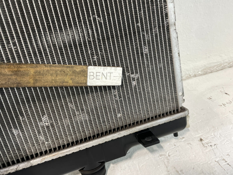 Load image into Gallery viewer, 2014 - 2020 ACURA MDX ENGINE COOLANT COOLING RADIATOR ASSEMBLY # 102869