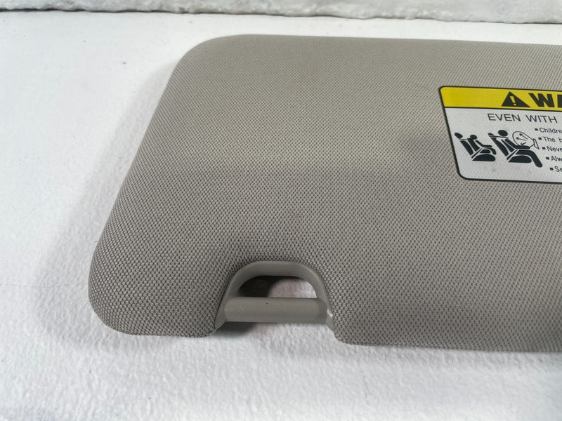 Load image into Gallery viewer, 2019 - 2021 GENESIS G70 FRONT RIGHT PASSENGER SIDE SUNVISOR SUN VISOR # 105307
