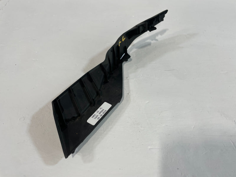 Load image into Gallery viewer, 2019 - 2022 HONDA HR-V FRONT LEFT DRIVER SIDE HOOD HINGE TRIM COVER # 89064