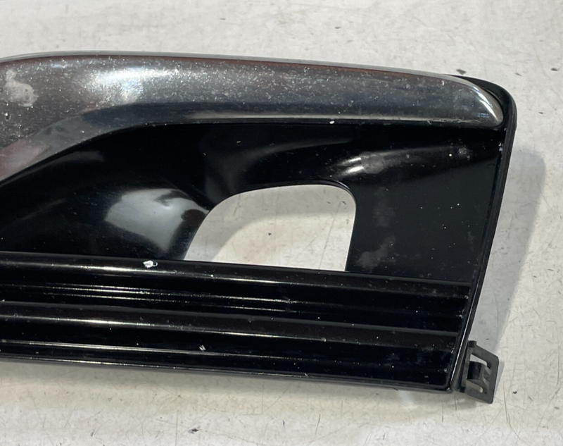 Load image into Gallery viewer, 17-23 INFINITI Q50 FRONT LEFT SIDE FOG LIGHT LAMP CHROME BEZEL W/O SPORT # 98211