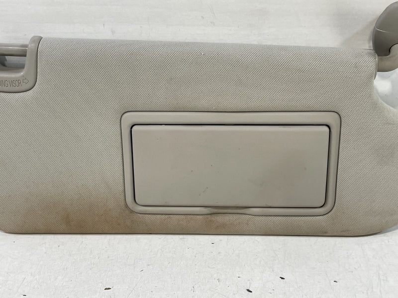 Load image into Gallery viewer, 2019 - 2025 INFINITI QX50 FRONT RIGHT PASSENGER SIDE SUNVISOR SUN VISOR # 95947