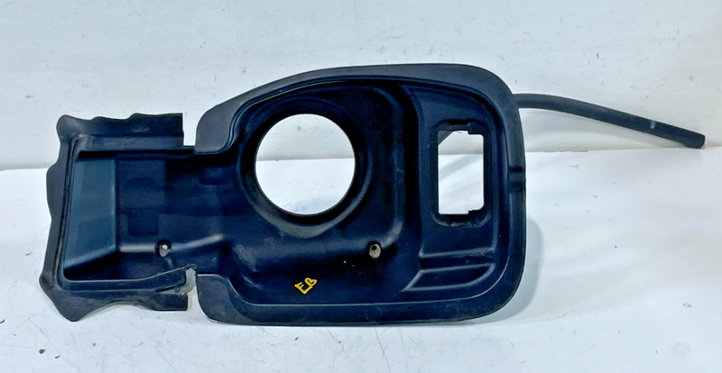 Load image into Gallery viewer, 2023 - 2025 HONDA ACCORD FUEL TANK FILLER POCKET ADAPTER HOUSING SEAL # 103465