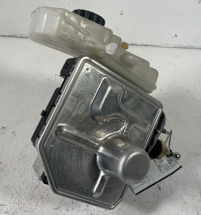 Load image into Gallery viewer, 22-25 BMW G82 M4 M3 M2 ABS ANTI LOCK POWER BRAKE BOOSTER MASTER CYLINDER 105693