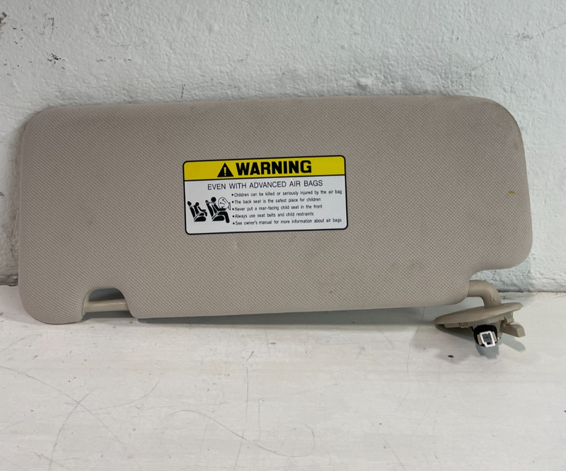 Load image into Gallery viewer, 2019 - 2025 GENESIS G70 FRONT RIGHT PASSENGER SIDE SUNVISOR SUN VISOR # 104272