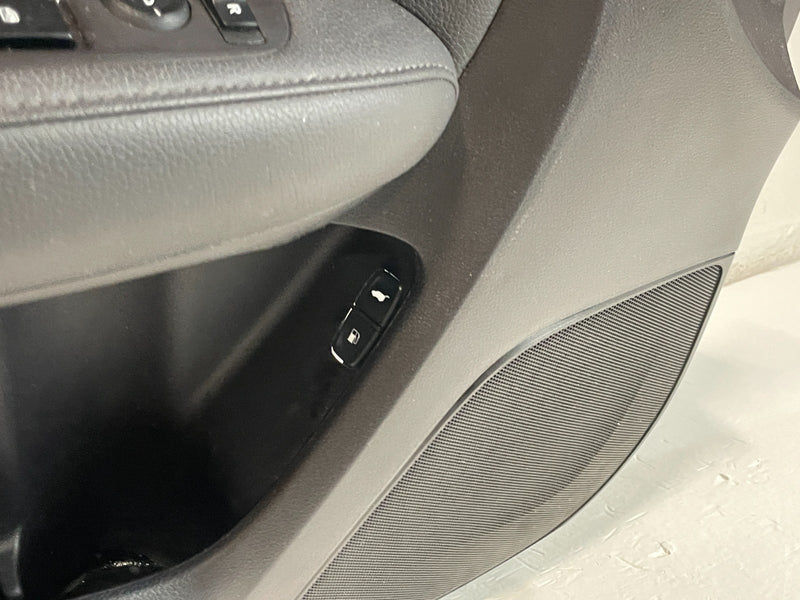 Load image into Gallery viewer, 2017-2020 ACURA MDX FRONT LEFT DRIVER SIDE INTERIOR DOOR TRIM PANEL # 102787