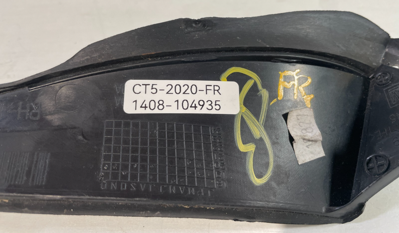 Load image into Gallery viewer, 2020 - 2025 CADILLAC CT5 FRONT RIGHT SIDE FENDER EXTENSION COVER PANEL # 104935