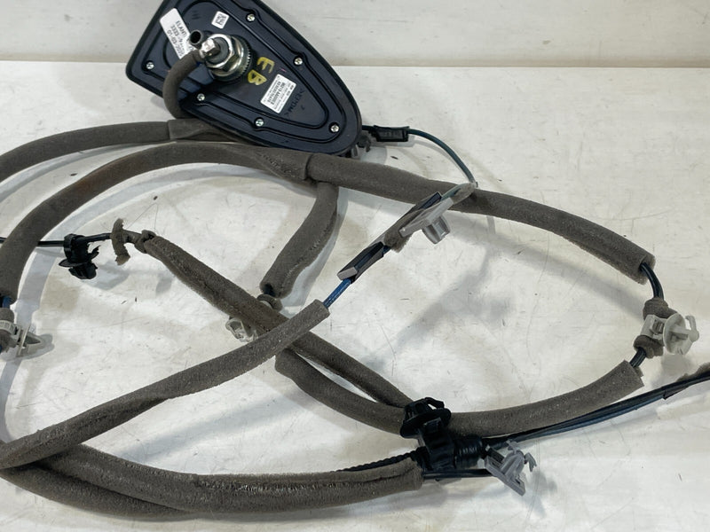 Load image into Gallery viewer, 2021 - 2025 HYUNDAI ELANTRA ROOF SHARK FIN ANTENNA MODULE 96210-AA000-EB # 93726