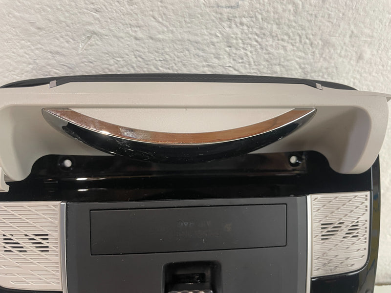 Load image into Gallery viewer, 2023 - 2025 HYUNDAI PALISADE FRONT OVERHEAD ROOF MAP DOME LIGHT LAMP # 105150