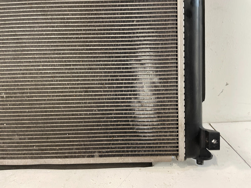 Load image into Gallery viewer, ⭐⭐ 2016 - 2020 HONDA CIVIC RADIATOR ASSEMBLY AUTOMATIC TRANSMISSION ⭐⭐