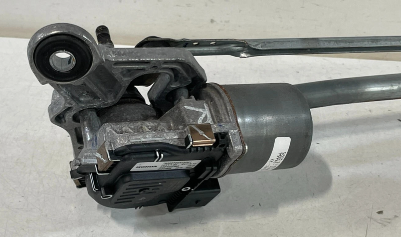 Load image into Gallery viewer, 22-25 HONDA CIVIC FRONT WINDSHIELD WIPER TRANSMISSION LINKAGE W/ MOTOR # 96654